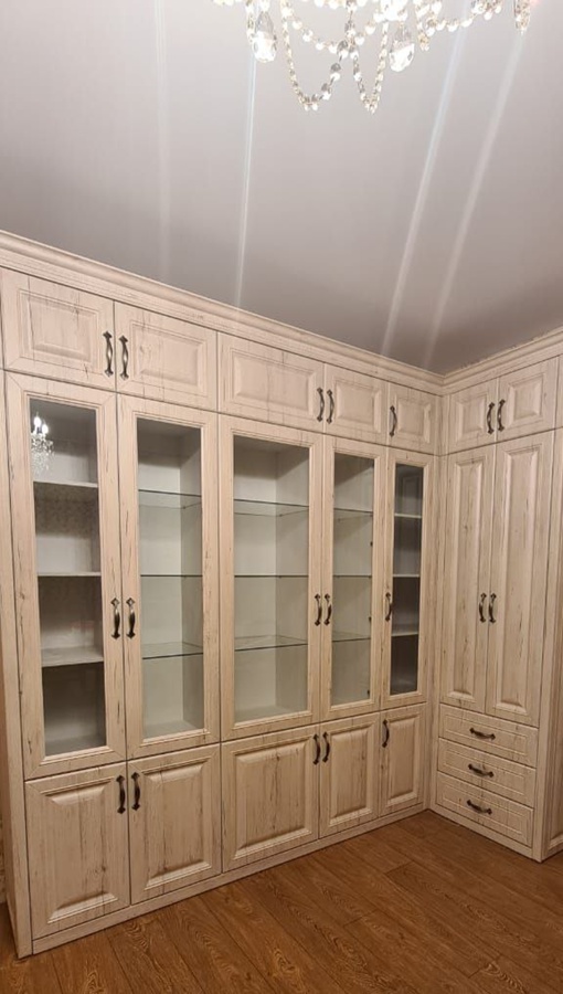 Библиотека "Антик Светлый"